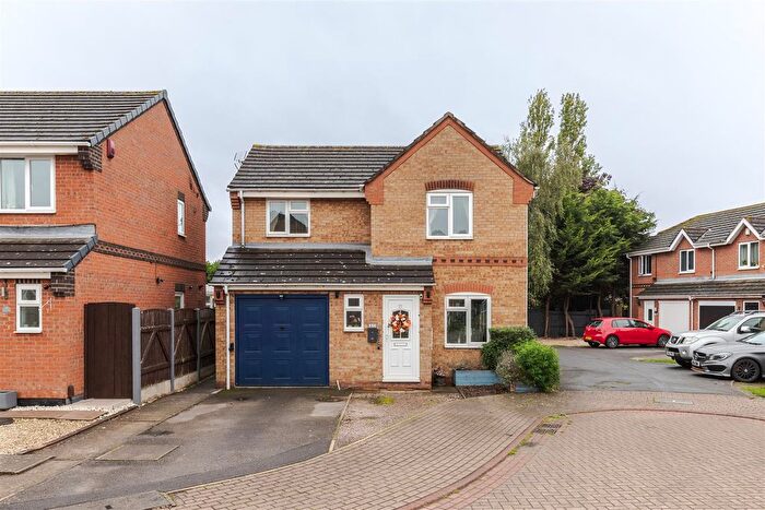 4 Bedroom Detached House For Sale In Luneburg Place, Scunthorpe, DN15