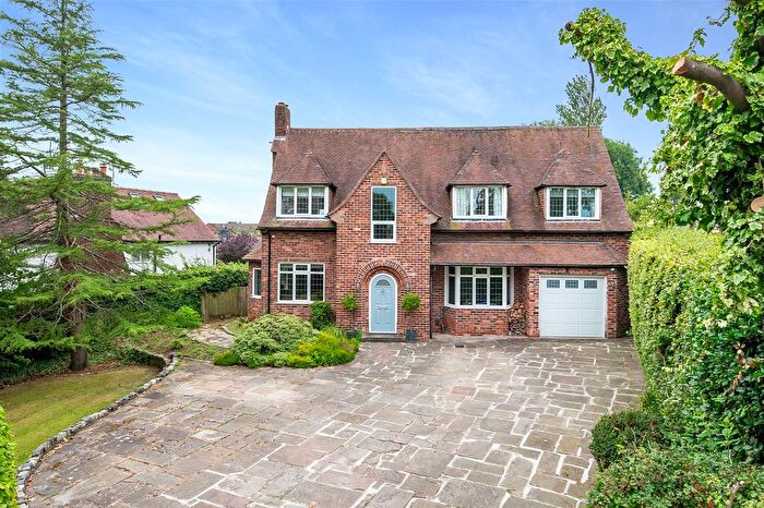 4 Bedroom Detached House For Sale In Butley Lanes, Prestbury, SK10