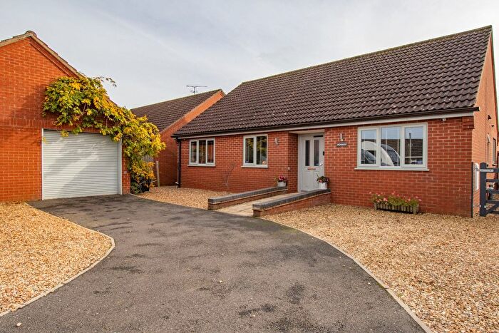 3 Bedroom Detached Bungalow For Sale In Gayton Road, East Winch, King's Lynn, PE32