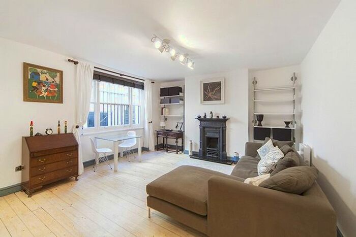 1 Bedroom Studio To Rent In Kensington Gardens Square, Bayswater W2