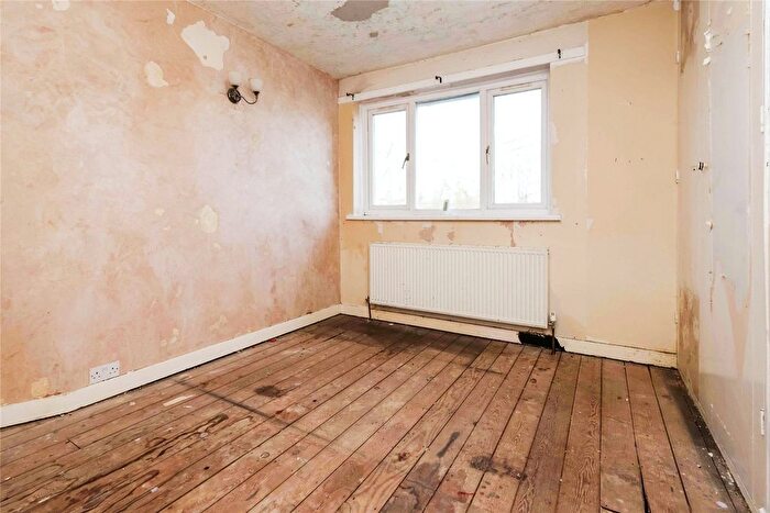 3 Bedroom Terraced House For Sale In Aldridge Road, Great Barr, Birmingham, B44
