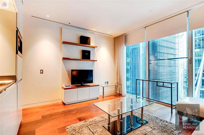 Apartment To Rent In Moor Lane, London, EC2Y