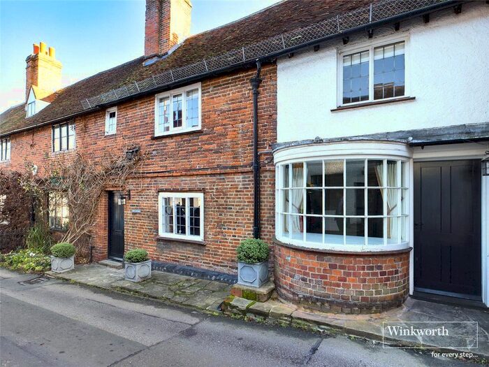 3 Bedroom Terraced House To Rent In High Street, Sonning, Reading, RG4