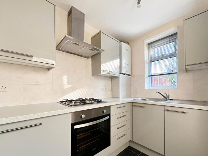 3 Bedroom End Of Terrace House For Sale In Broadway, Rainham, Gillingham, Kent, ME8