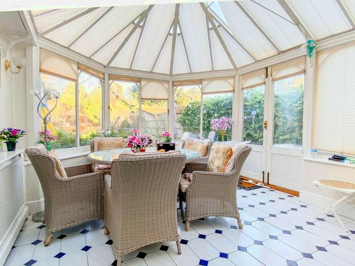 3 Bedroom Detached House To Rent In Ewell Road, Surbiton, KT6