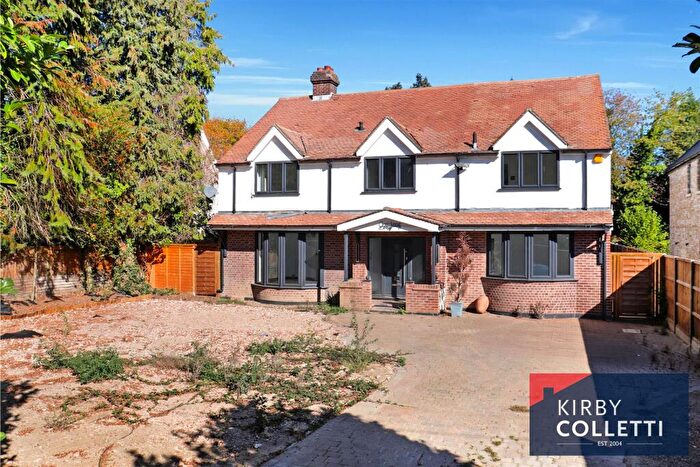 5 Bedroom Detached House To Rent In Hertford Road, Great Amwell, Ware, SG12