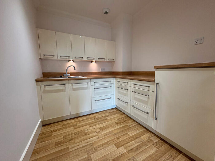 1 Bedroom Retirement Property For Sale In No. Village Centre, Richmond Villages Letcombe Regis, South Street, Oxfordshire, OX12