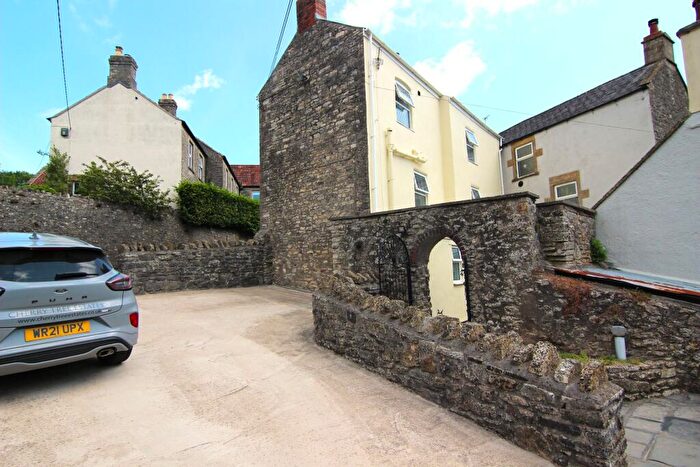 3 Bedroom Semi-Detached House For Sale In Chewton Hill, Chewton Mendip, Radstock, BA3