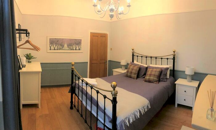 5 Bedroom Semi-Detached House To Rent In Clifton Road, Anfield, Liverpool, L6