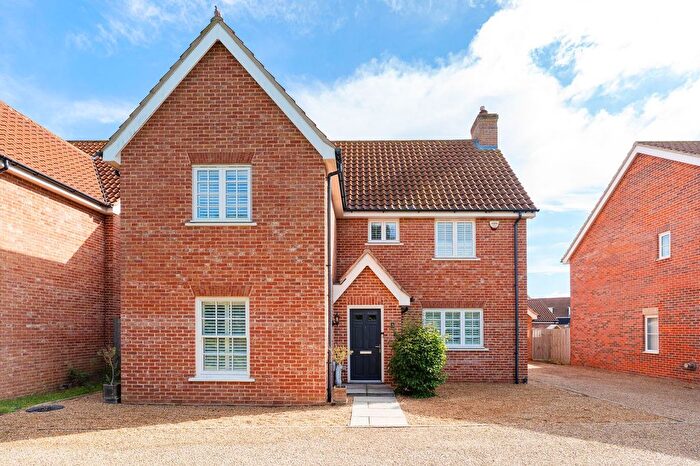 4 Bedroom Detached House For Sale In Fenn Close, North Walsham, NR28