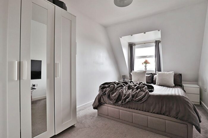 1 Bedroom Flat For Sale In Christchurch Road, Boscombe, Bournemouth, BH7