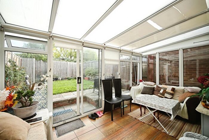 3 Bedroom Terraced House For Sale In Galmington Close, Taunton, TA1