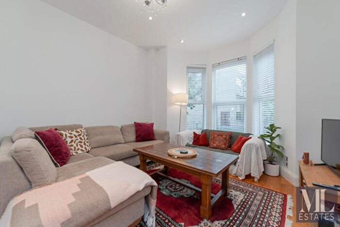4 Bedroom Duplex To Rent In Kingsgate Road, South Hampstead, NW6