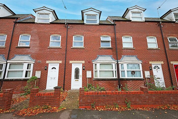 2 Bedroom Terraced House For Sale In Hartley Street, PE21