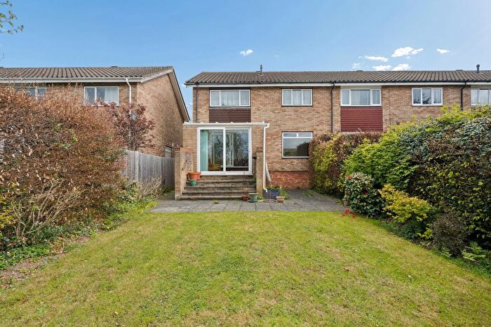 4 Bedroom End Of Terrace House For Sale In Penrose Avenue, Carpenders Park, Watford, WD19