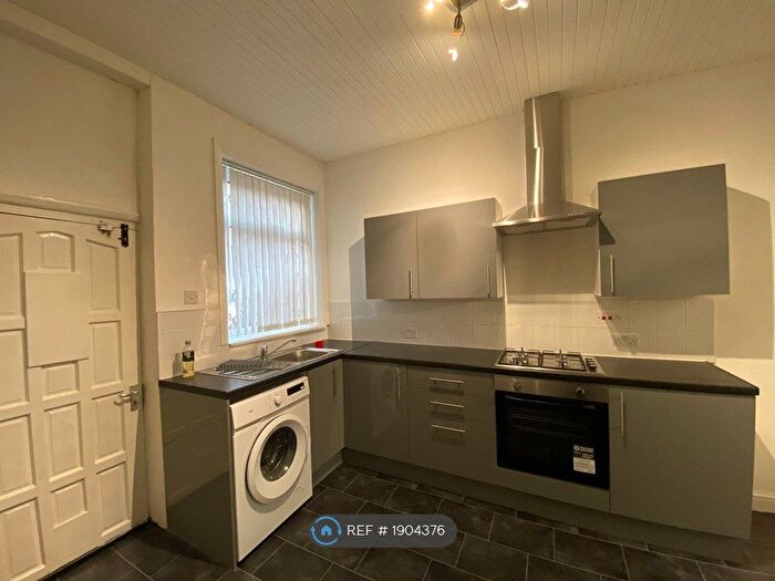 2 Bedroom Terraced House To Rent In Middleton Road, Heywood, OL10