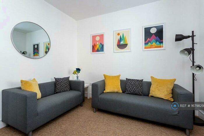 3 Bedroom Terraced House To Rent In Teddington Road, Southsea, PO4