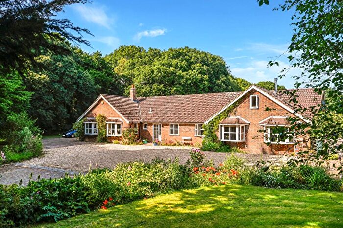 5 Bedroom Bungalow For Sale In Stelling Minnis, Canterbury, Kent, CT4