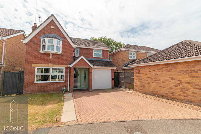 4 Bedroom Detached House For Sale In Lime Tree Court, Taverham, Norwich., NR8