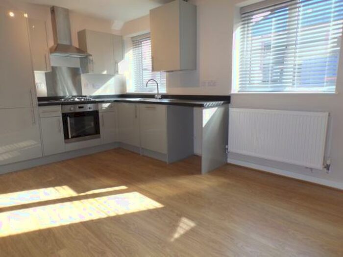 1 Bedroom Apartment To Rent In Richmond Road, Solihull, B92