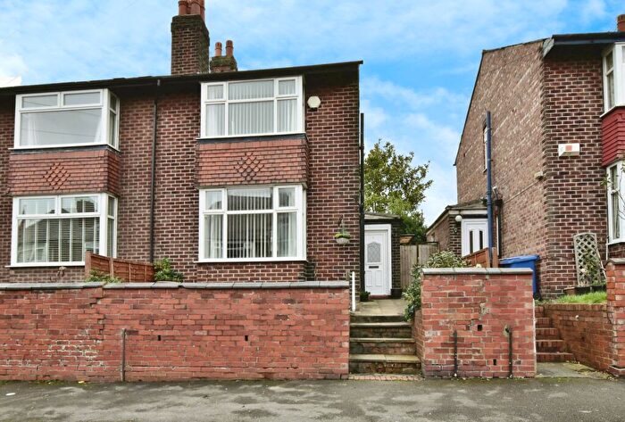 3 Bedroom Semi-Detached House For Sale In Ash Street, Stockport, Greater Manchester, SK3
