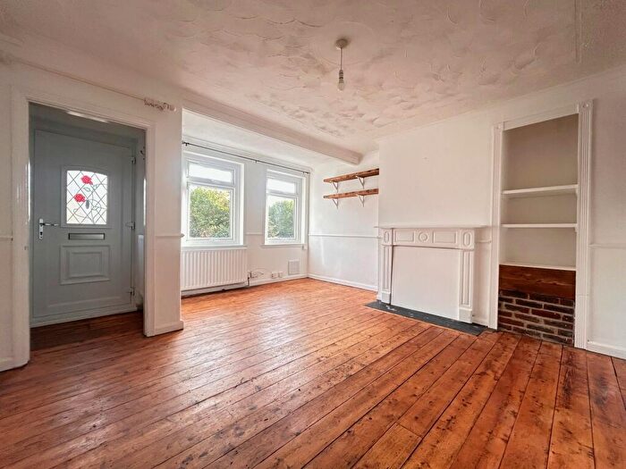 3 Bedroom House To Rent In Glynde Road, Brighton, BN2