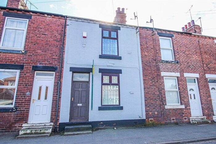 2 Bedroom Terraced House For Sale In Ferry Lane, Stanley, Wakefield, WF3