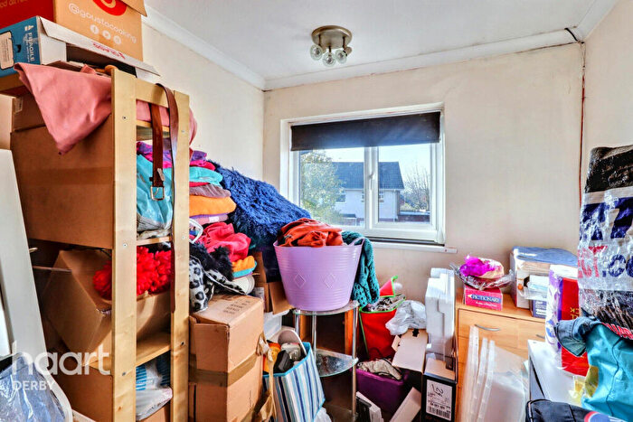 3 Bedroom Terraced House For Sale In Vicarage Road, Mickleover, DE3