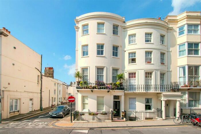 1 Bedroom Apartment To Rent In Waterloo Street, Hove, East Sussex, BN3