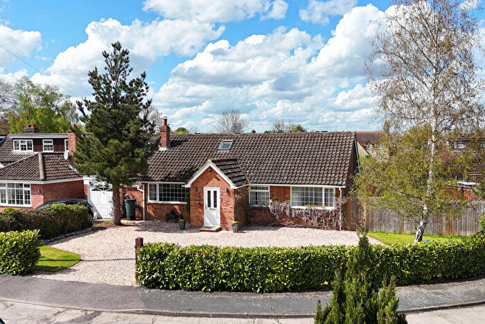 4 Bedroom Detached House For Sale In Ickford, Buckinghamshire, HP18