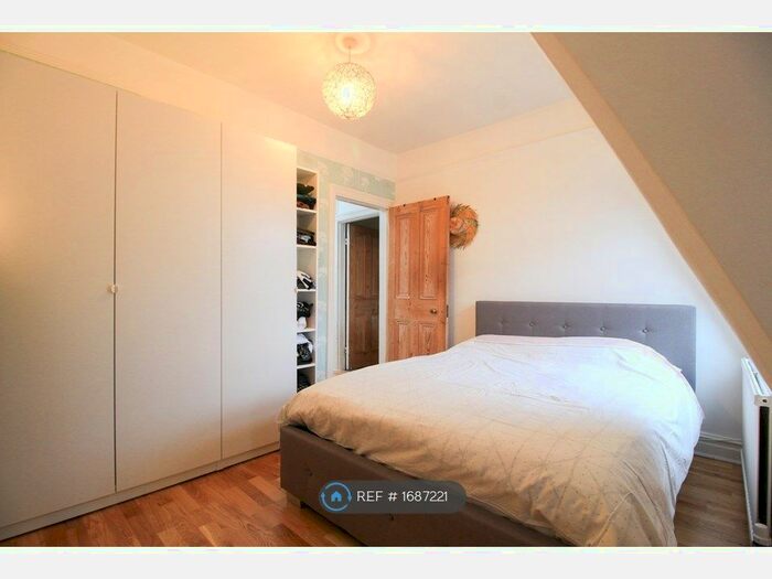 1 Bedroom Flat To Rent In London, London, SW16
