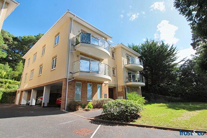 2 Bedroom Apartment To Rent In Springfield Road, Ashley Cross, Lower Parkstone, BH14