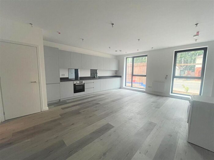2 Bedroom Apartment To Rent In Elma House, Fleet, GU51