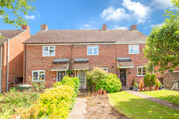 2 Bedroom Terraced House For Sale In Gulley Row, Merton, Oxfordshire, OX25