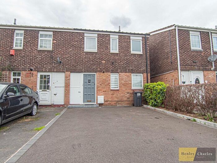 3 Bedroom End Of Terrace House To Rent In Romulus Close, Handsworth Wood, B20