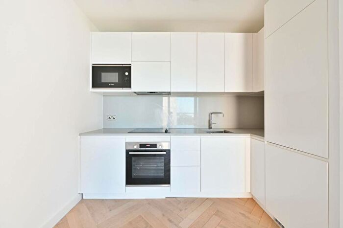 1 Bedroom Flat To Rent In Oberman Road, Dollis Hill, London, NW10