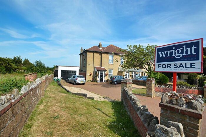 4 Bedroom Semi Detached House For Sale In Ashey, Ryde, PO33