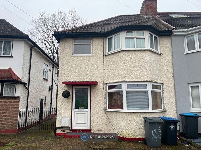 3 Bedroom Semi-Detached House To Rent In Monks Park, Wembley, HA9
