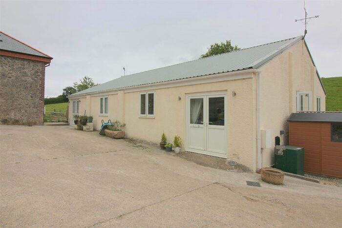 2 Bedroom Semi-Detached Bungalow To Rent In Court Vollard, Trematon, Saltash, PL12