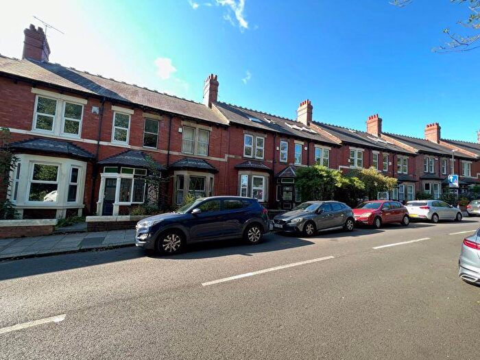 7 Bedroom Property To Rent In Rosebery Crescent, Newcastle Upon Tyne, NE2