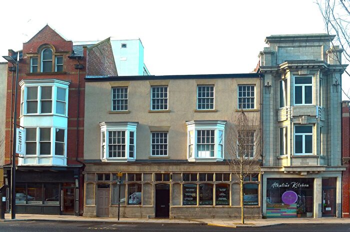 2 Bedroom Flat To Rent In Albert Road, Middlesbrough, TS1