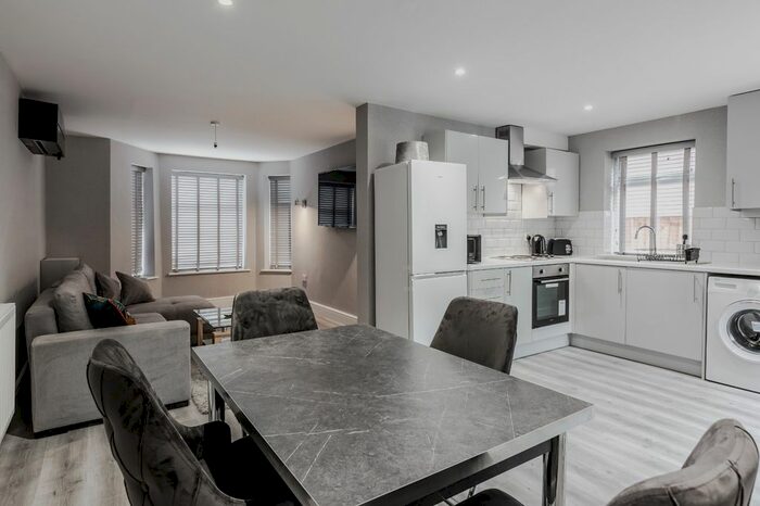 3 Bedroom Flat To Rent In Dorset Road, Liverpool, L6