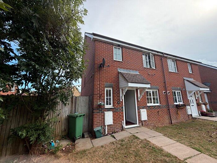 3 Bedroom Semi-Detached House To Rent In Winter Drive, Hawkinge, Folkestone, CT18