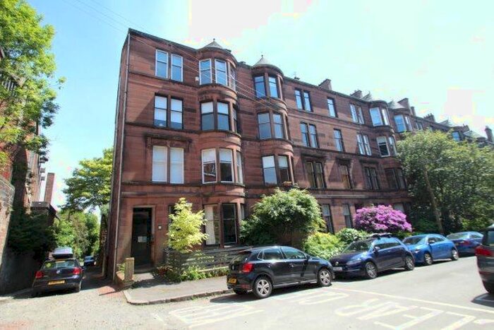 2 Bedroom Flat To Rent In Dryburgh Gardens, Glasgow, G20