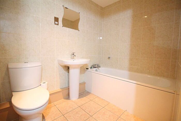 1 Bedroom Flat To Rent In Curzon Place, Quayside, Gateshead, NE8
