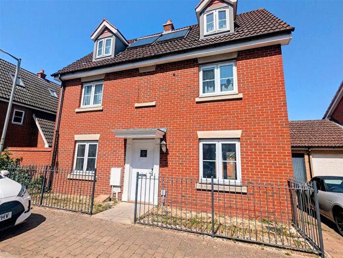 4 Bedroom Detached House To Rent In Provan Court, Ipswich, IP3