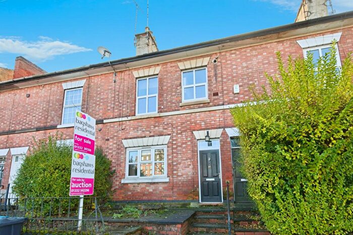 3 Bedroom Terraced House For Sale In Macklin Street, Derby, DE1