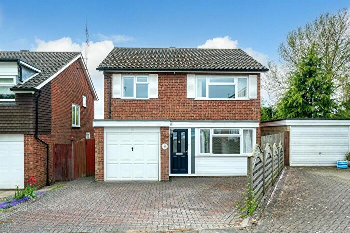 3 Bedroom Detached House For Sale In Holts Meadow, Redbourn, St. Albans, AL3