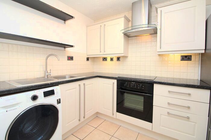 1 Bedroom Flat To Rent In Cumberland Place, Catford, SE6