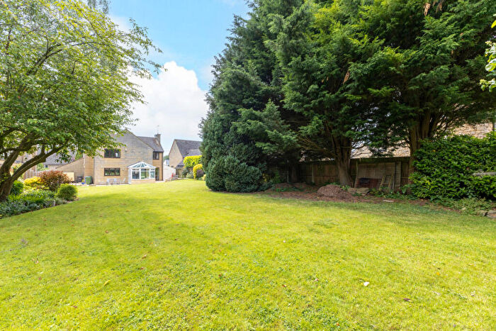 5 Bedroom Detached House For Sale In Wappenham Road Helmdon Brackley, Northamptonshire, NN13